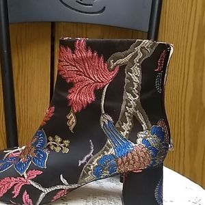 Women's Booties